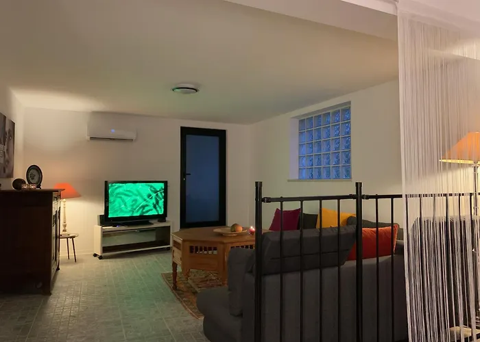 Casa Rio, Amalia